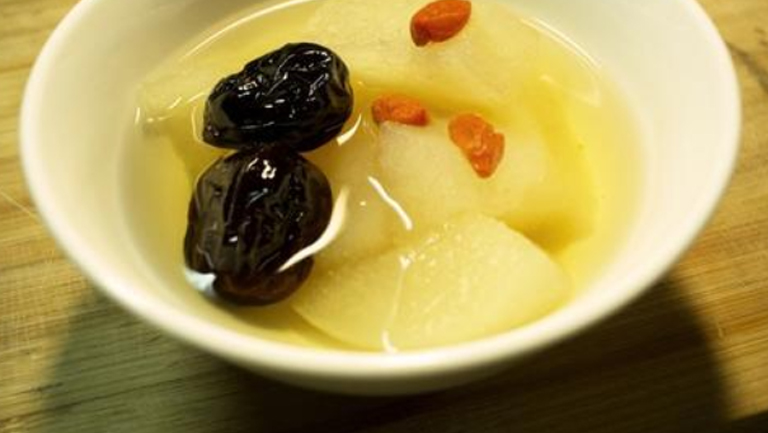 雪梨汤的功效与作用、禁忌和食用方法