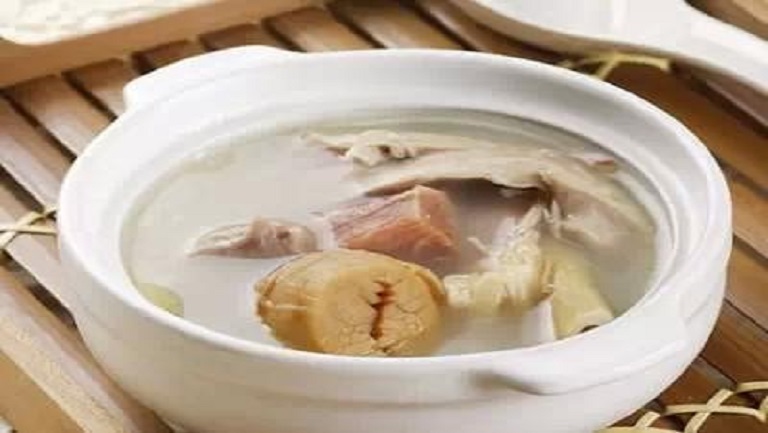 砂仁煲汤的功效与作用、禁忌和食用方法