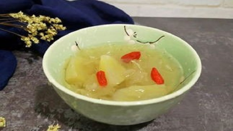 雪莲果汤的功效与作用、禁忌和食用方法