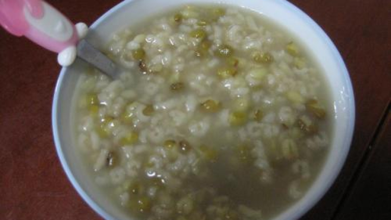 绿豆稀饭的功效与作用、禁忌和食用方法