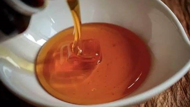 五倍子蜂蜜的功效与作用、禁忌和食用方法