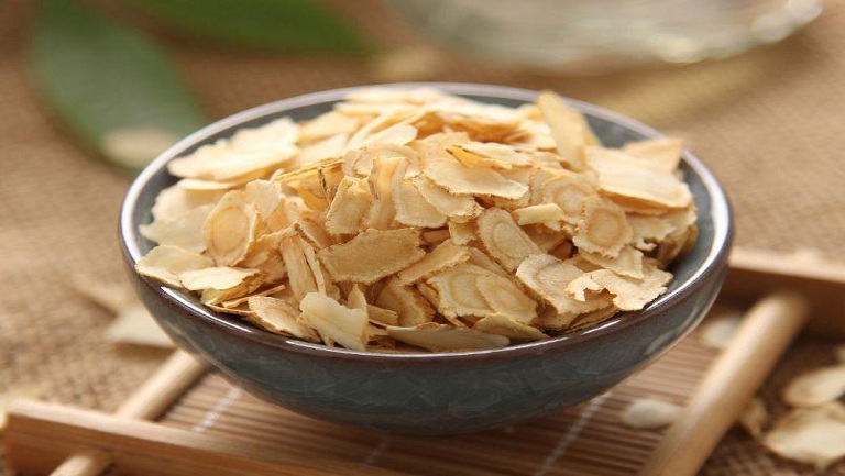 花旗参泡水喝的功效与作用、禁忌和食用方法