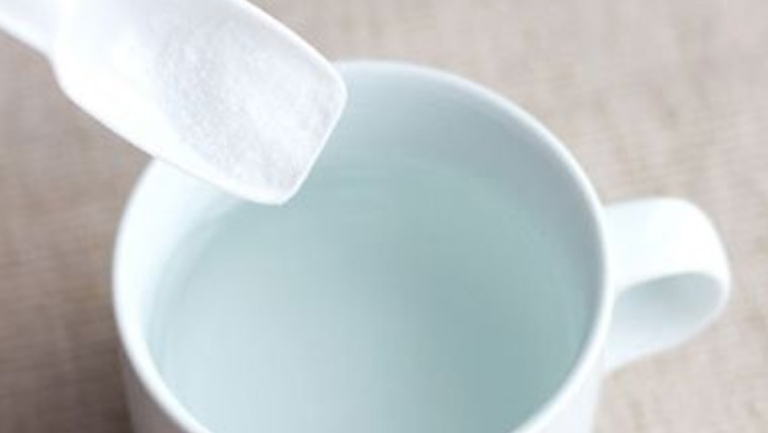 盐水的功效与作用、禁忌和食用方法