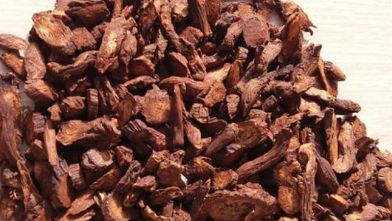 丹参茶的功效与作用、禁忌和食用方法