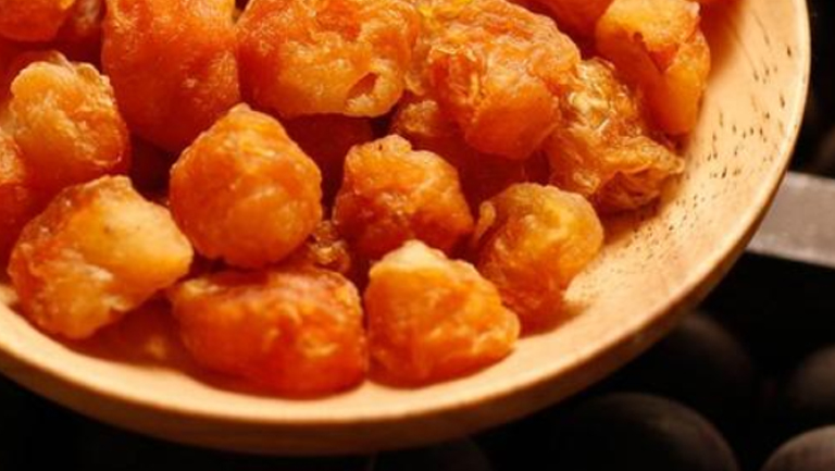 桂圆肉干的功效与作用、禁忌和食用方法