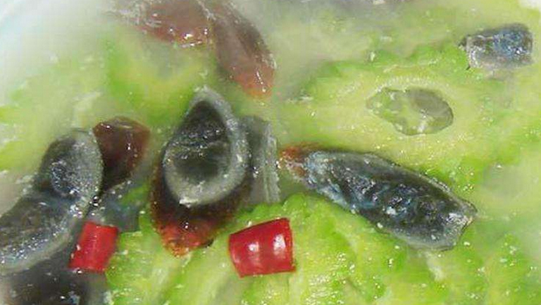 皮蛋汤的功效与作用、禁忌和食用方法