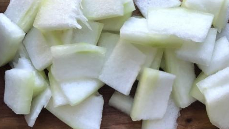 炒冬瓜的功效与作用、禁忌和食用方法