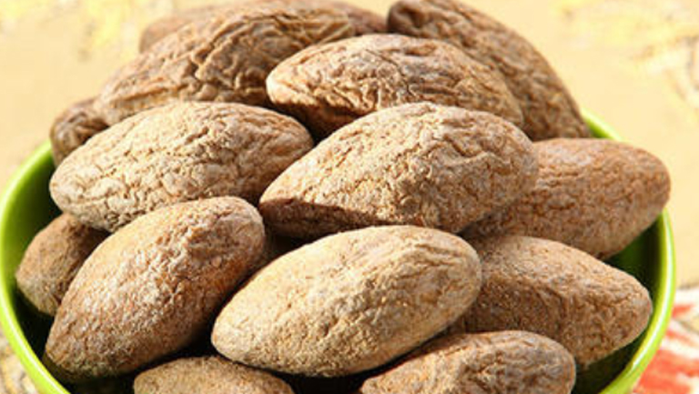咸橄榄的功效与作用、禁忌和食用方法